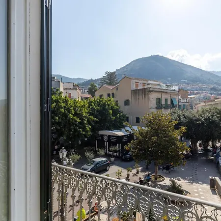 Lägenhet Charming House In By Wonderful Italy Cefalù